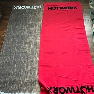 Hotworx mat and red towel -like new